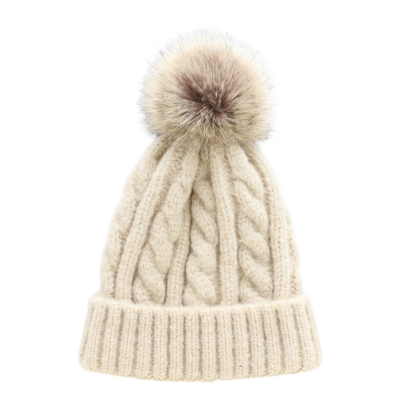 Thickened winter knitted hat with twisted pattern